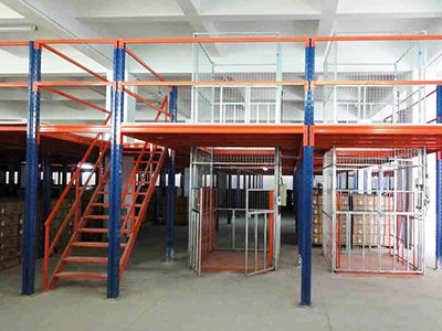 閣樓貨架的優(yōu)勢(shì)與特點(diǎn)